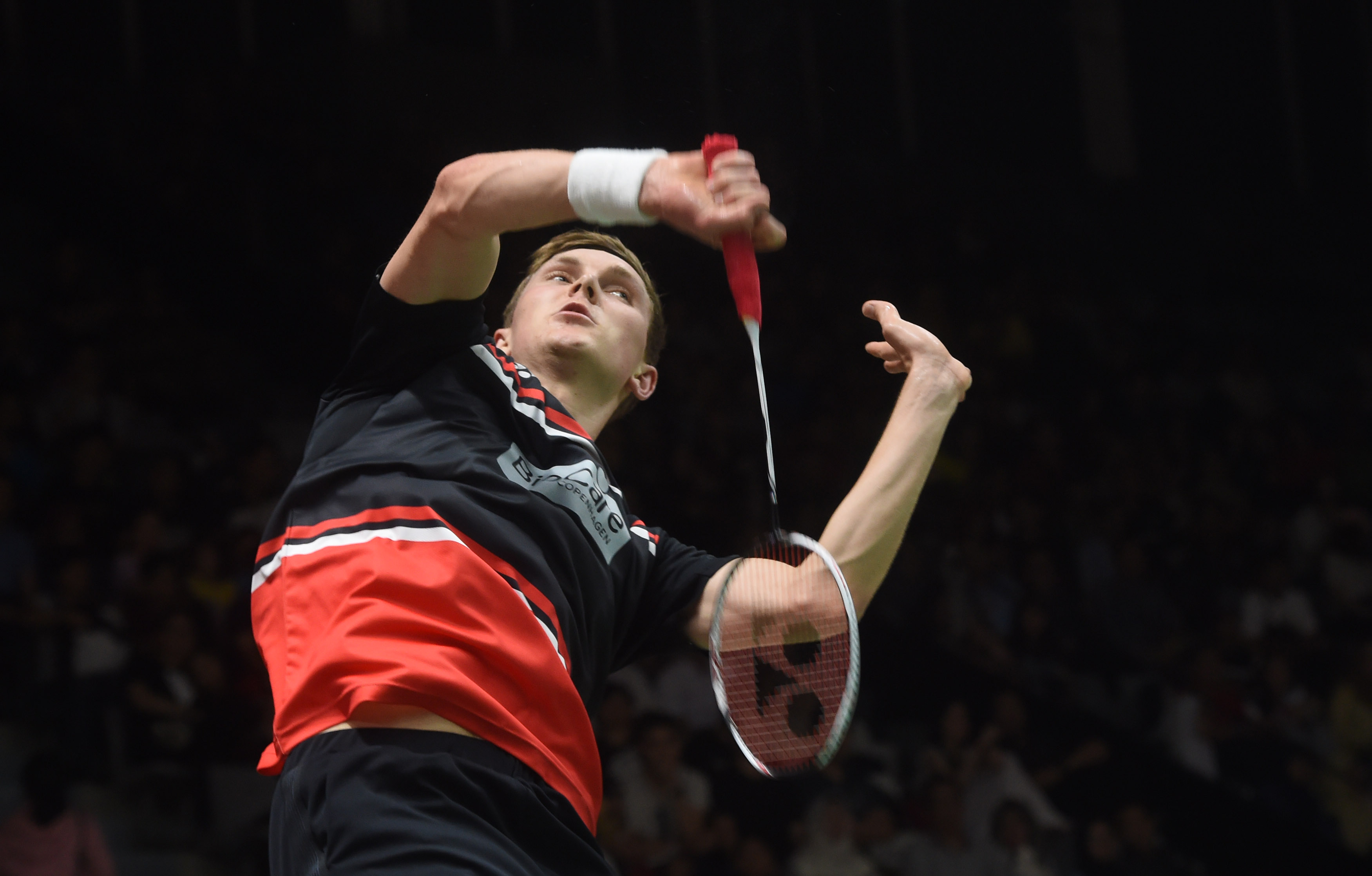 着篮球运动 着篮球运动